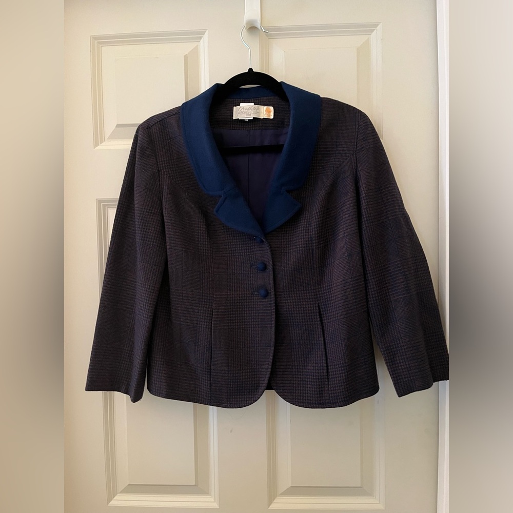 Women’s vintage Pendleton blue & brown check pure virgin wool short blazer 10